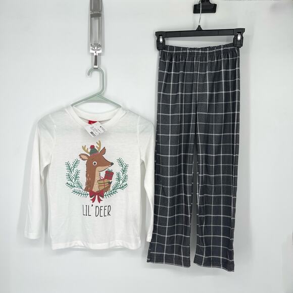 Family PJs Unisex Kids NEW Lil Deer Christmas Pajamas Set Size M/8 Gray, White - Picture 1 of 7